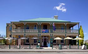 The Richmond Arms Hotel Exterior photo