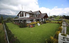 Вилла Hosteria Loma Larga Каямбе Exterior photo