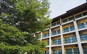 Sakorn Residence And Hotel Чиангмай Exterior photo