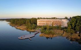 Seehotel Fleesensee Гёрен-Леббин Exterior photo