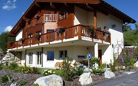 Bed and Breakfast Chalet Des Alpes Кран-Монтана Exterior photo