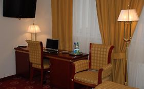 Hotel Holiday Park Варшава Room photo