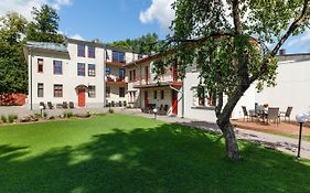 Vabaduse Apartments Пярну Exterior photo