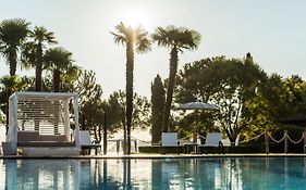Splendido Bay Luxury Spa Resort Паденге-суль-Гарда Exterior photo