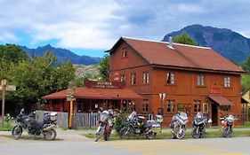 Hotel Antigua Casona Patagonia Футалеуфу Exterior photo