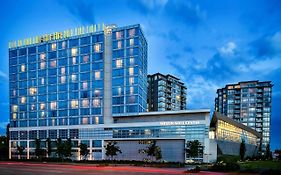 The Westin Wall Centre, Vancouver Airport Ричмонд Exterior photo