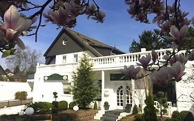 Hotel Ramor Garni Дуйсбург Exterior photo