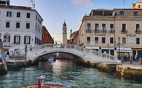Locanda Vivaldi Венеция Exterior photo