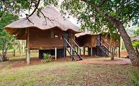 Zululand Tree Lodge Хлухлуве Exterior photo