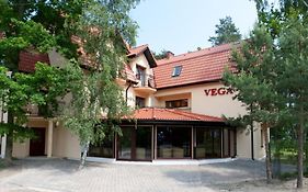 Отель Osrodek Vega Поберово Exterior photo