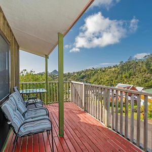 Coastal Hill Retreat - Tairua Holiday Home Exterior photo