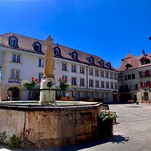 Swiss Hotel La Couronne Аванш Exterior photo