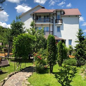 Смерековый Двор Ждениево Exterior photo