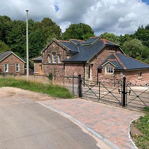 Апартаменты Pumping Station Holidays Cinderford Exterior photo