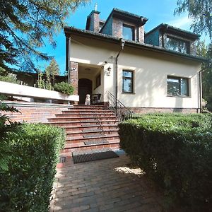 Guest House Villa Arkadia Варшава Exterior photo