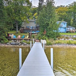 Gorgeous 3-Season Lakefront Escape With Private Dock Индиан-Ривер Exterior photo
