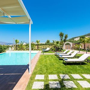Villa Anemeli - Luxury Pool Villa With Gorgeous Seaview Киссамос Exterior photo