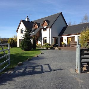 Bed and Breakfast Old Mills Garden Элгин Exterior photo