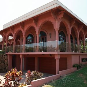 Отель Jodha Bai Retreat Terranora Exterior photo