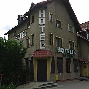 Hotelik Warmia -Pensjonat, Hostel Лидзбарк-Варминьский Exterior photo