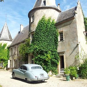 Bed and Breakfast La Chambre De La Tour Lugon et l'Ile du Carney Exterior photo