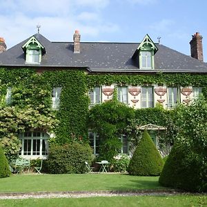 Bed and Breakfast Le Clos Des Ifs Thietreville Exterior photo