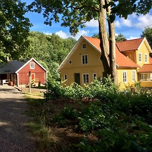 Bed and Breakfast Prostens Bed & Breakfast Getinge Exterior photo