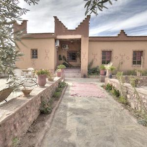 Bed and Breakfast Maison Restaurant Amazigh Annex Ait Ougliff Exterior photo