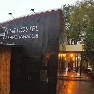 T & T Hostel Канчанабури Exterior photo