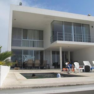 Вилла Designer'S House Beach Front Superb Ocean View Hi Speed Wifi Тельчак-Пуэрто Exterior photo