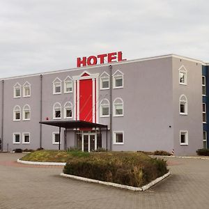 Hotel Holidays Слубице Exterior photo