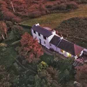 Fasgadh Crofters Cottage Бродфорд Exterior photo