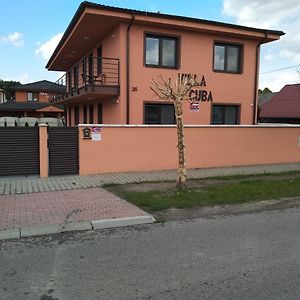 Villa Cuba Вельки-Медер Exterior photo