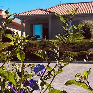 Вилла Casa Con Jardin Al Lado De Playa Hio Vilanova  Exterior photo