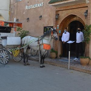 Riad Golf Stinia Мекнес Exterior photo