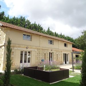 Вилла Gite Lacroix De Civrac 3 Ch, 3 Sdb, Chateau, Piscine,Sauna, 4 Etoiles,7 Pers Exterior photo