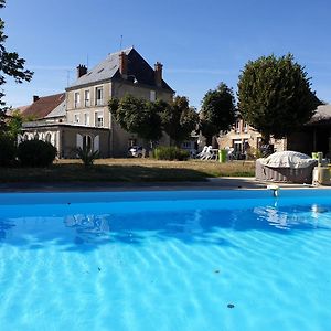 Вилла Domaine De La Caure Bussiere-Dunoise Exterior photo