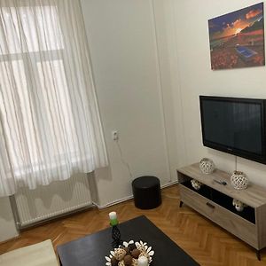 Irina Apartments Питешти Exterior photo