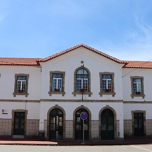 Cork Train Station Guesthouse Эшмориш Exterior photo