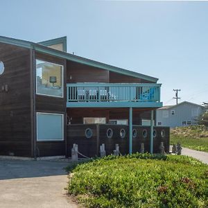 Вилла Knot-A-Care! Hot Tub!! Walk To Beach!! Bbq! Fast Wifi!! Диллон Бич Exterior photo