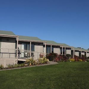 Omau Settlers Lodge Motel Cape Foulwind Exterior photo