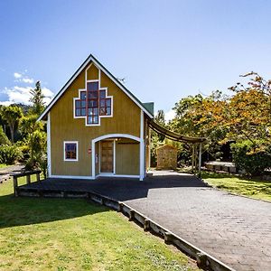 The Gingerbread House - Охакуне Exterior photo