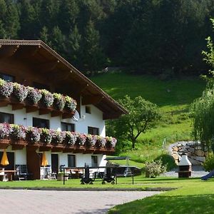 Pitztal Ferienwohnungen Санкт-Леонхард-им-Пицталь Exterior photo