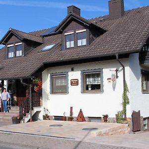 Отель Gaestehaus Schnabel Grosswallstadt Exterior photo