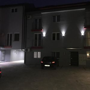 Апартаменты Luxury Duplex In Heart Of Битола Exterior photo