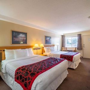 Canada'S Best Value Desert Inn & Suites Кэш-Крик Exterior photo