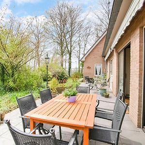 Holiday Home Near The Efteling With Garden Nieuwkuijk Exterior photo