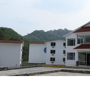 Hotel Sierra Huasteca En Тамасунчале Exterior photo