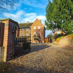 Chestnut Grove Bed And Breakfast Норвич Exterior photo