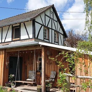 Вилла Ferienhaus-Alter-Backes-Denkmalgeschuetztes-Fachwerkhaus Mehren  Exterior photo